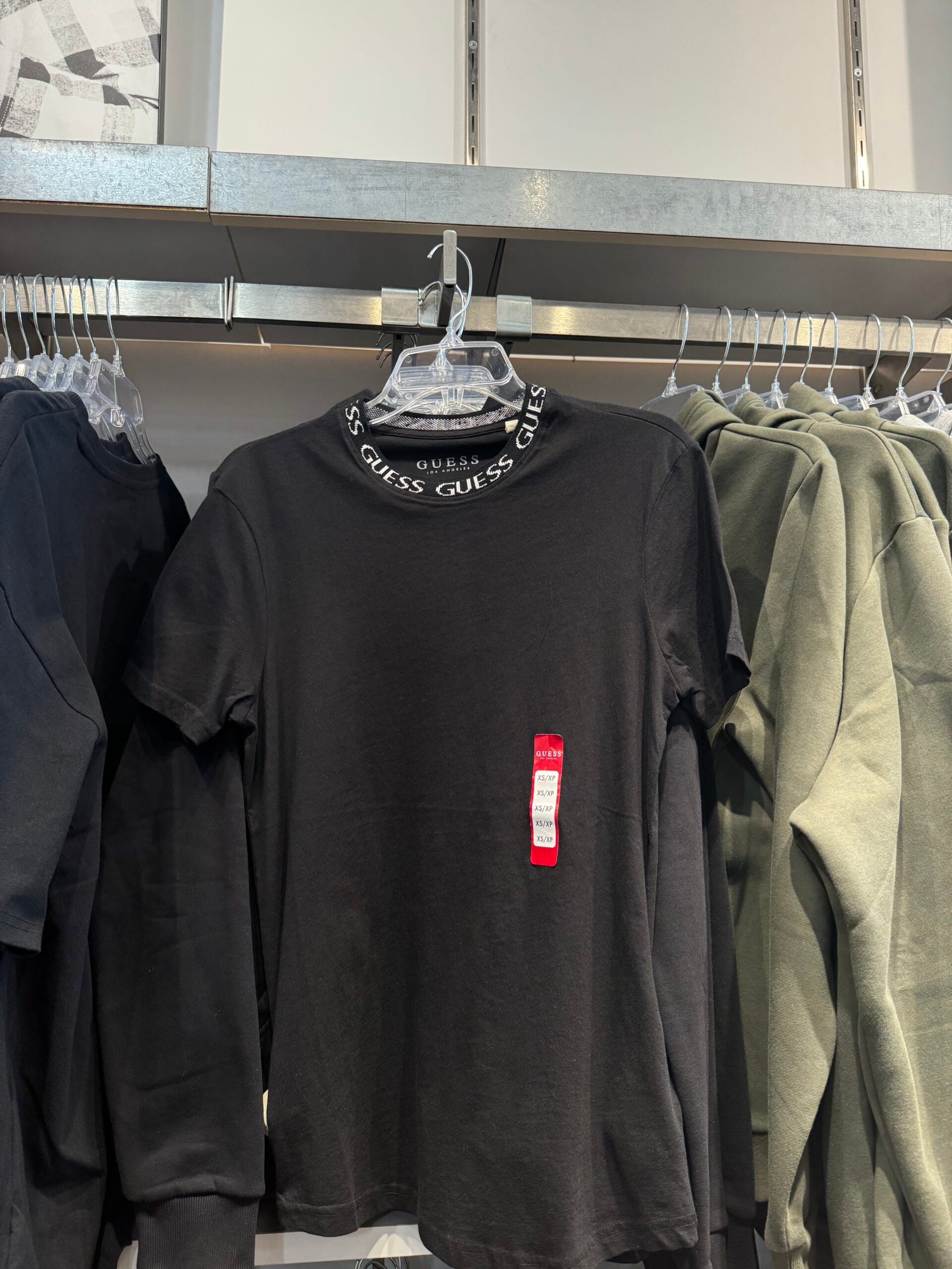 Guess Round-Neck Tee - L image