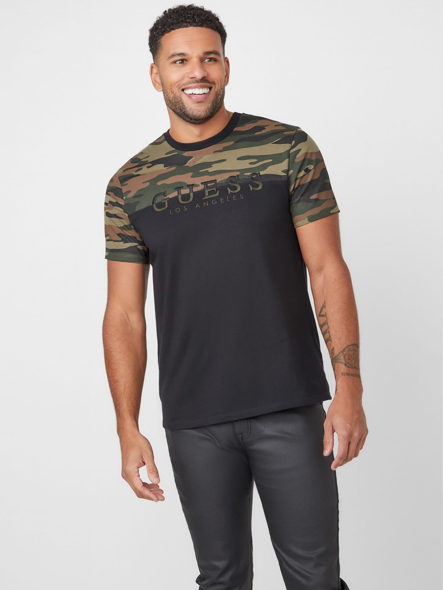 Guess Army Graphic T-Shirt image 0