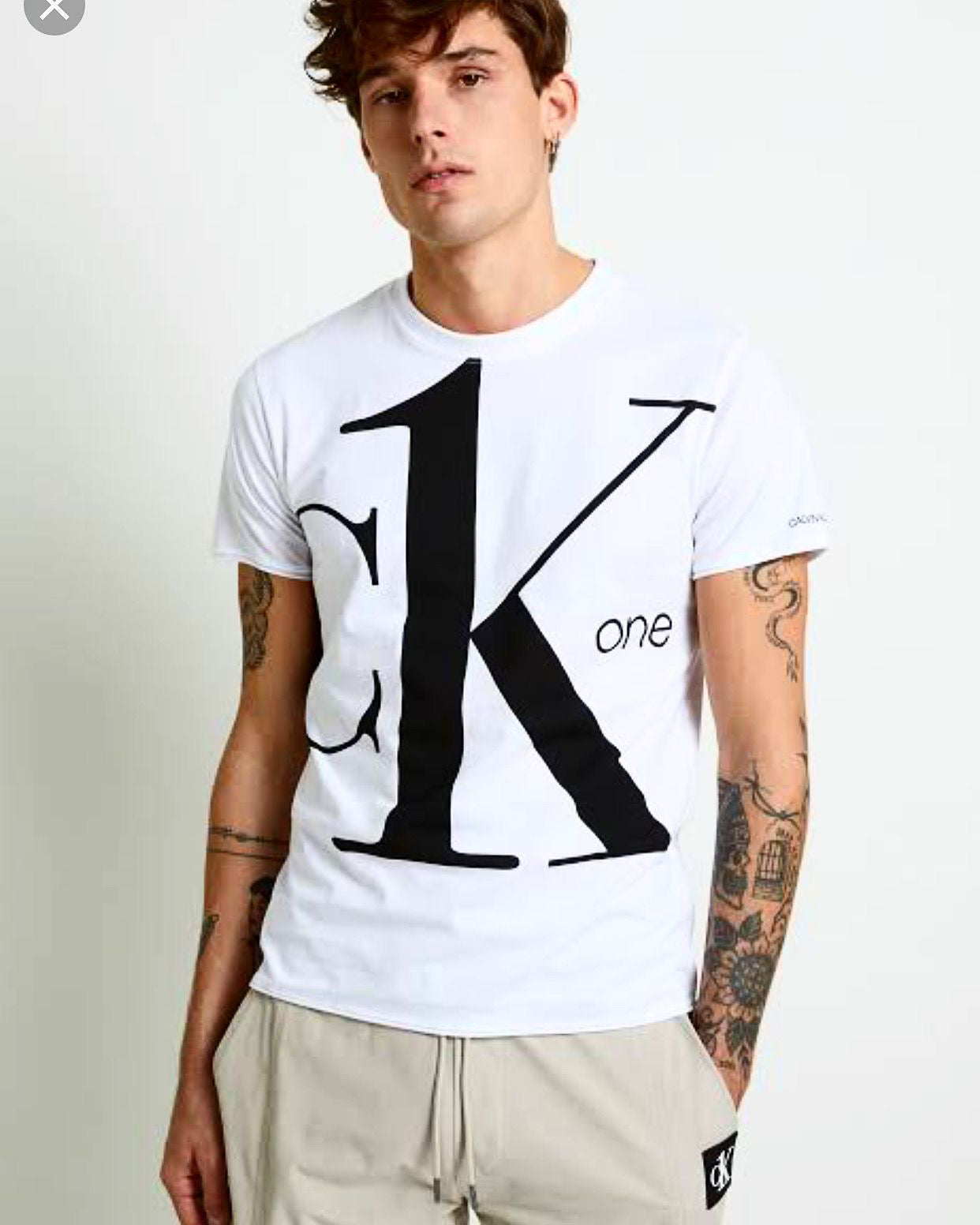 cK One White