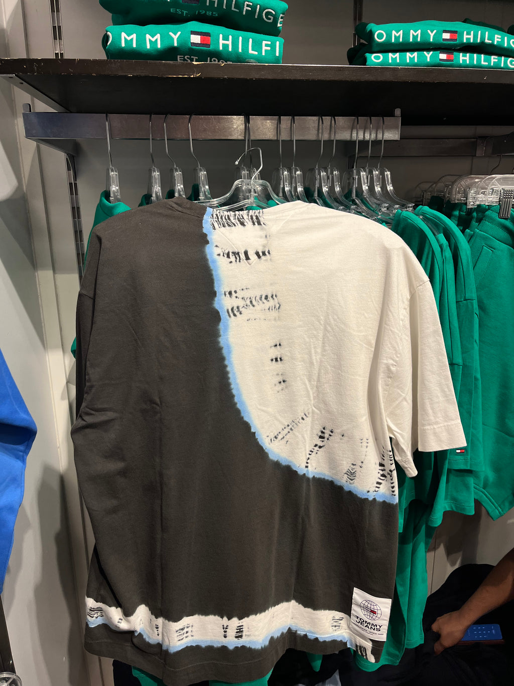 Tommy Jeans T-Shirt - Limited Edition