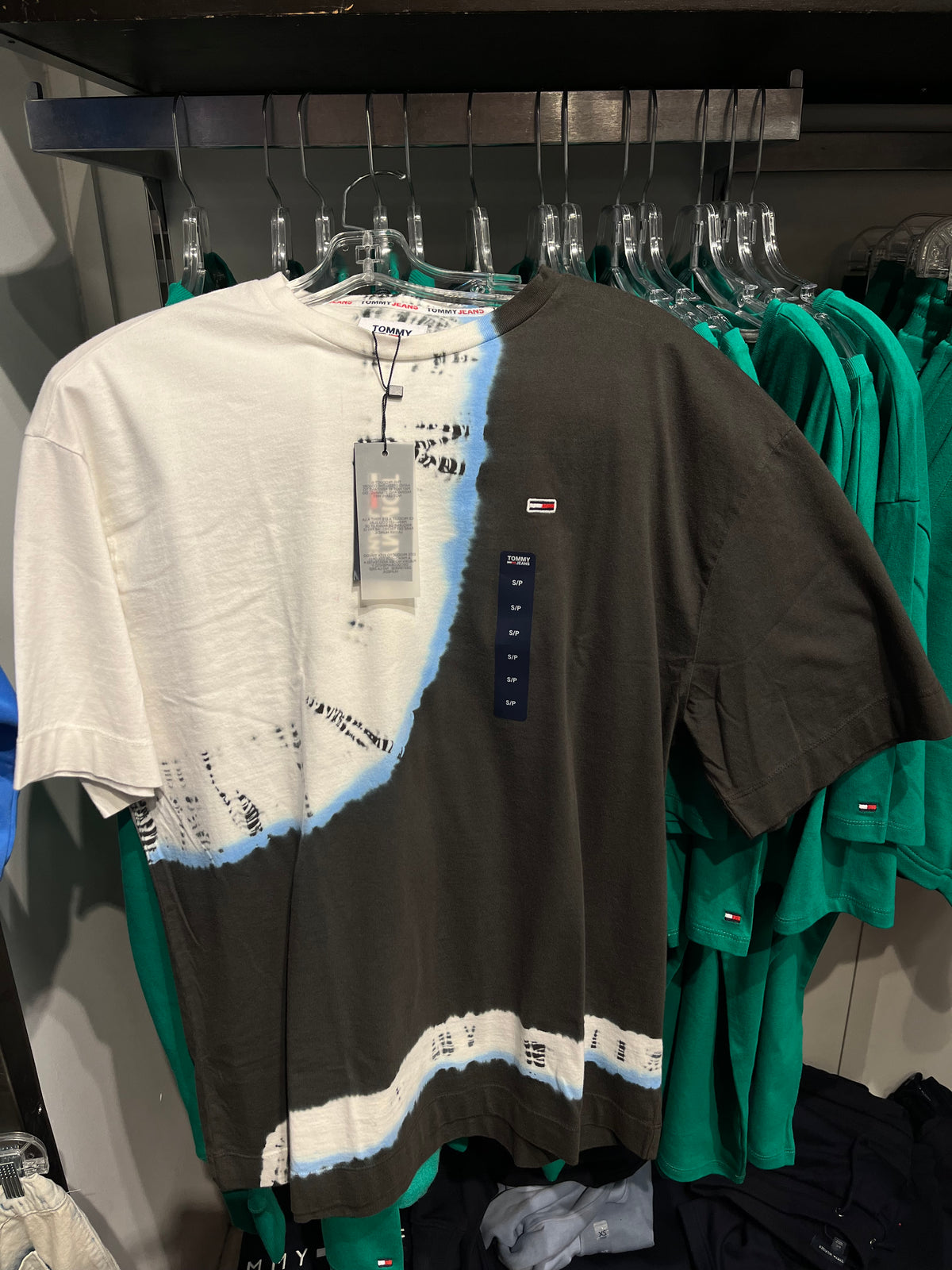 Tommy Jeans T-Shirt - Limited Edition