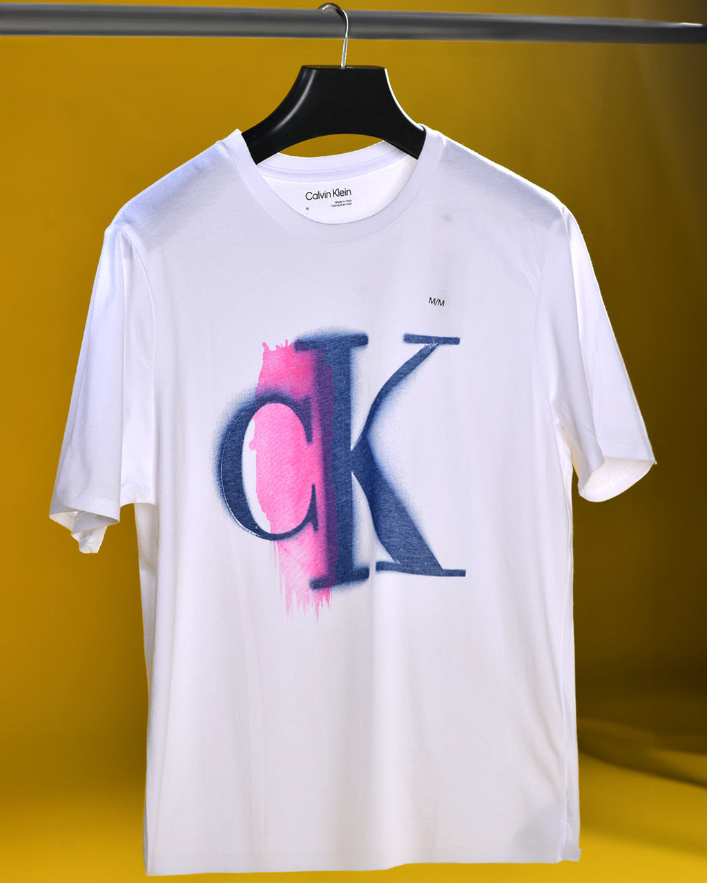 Calvin Klein Round-Neck image 0