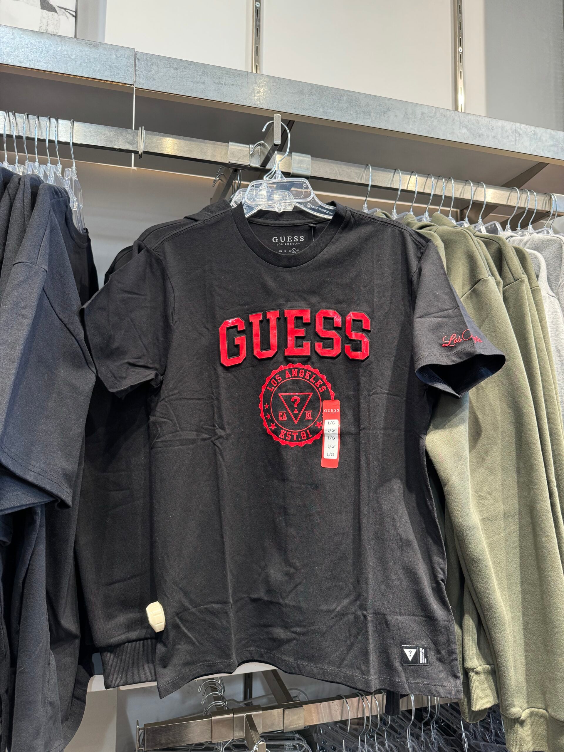 Guess Round-Neck Tee image 0