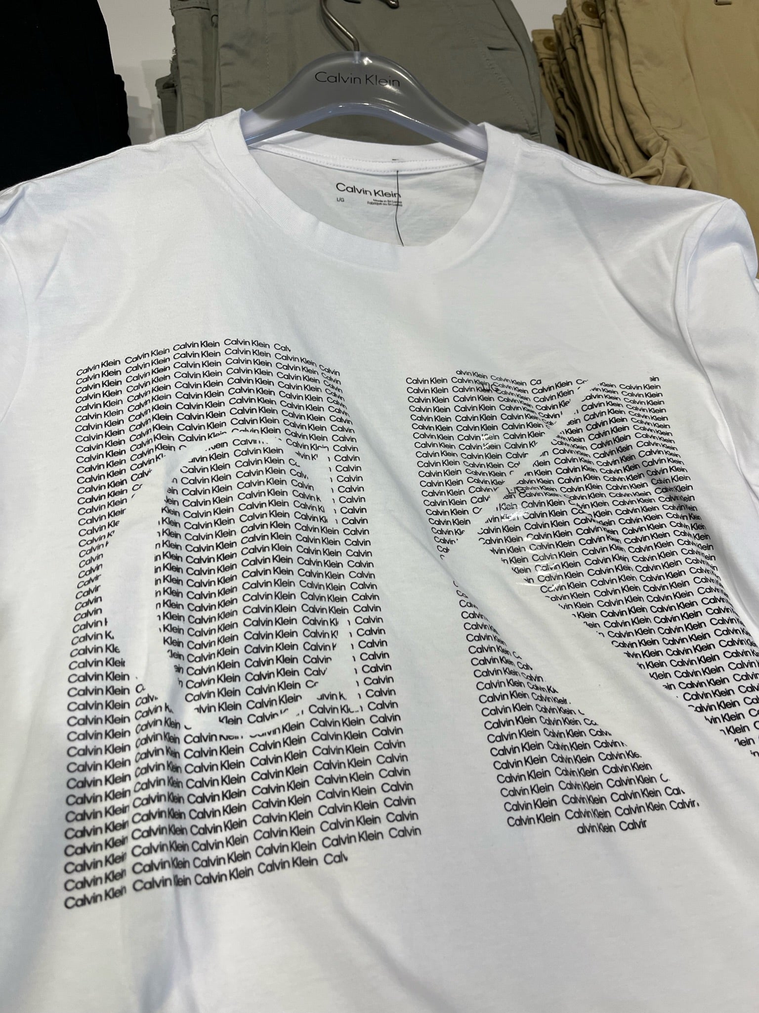 Calvin Klein Round-Neck image 1